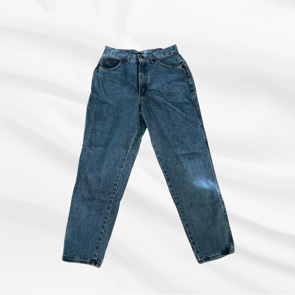 Vintage Chic Relaxed Fit Blue Jeans
